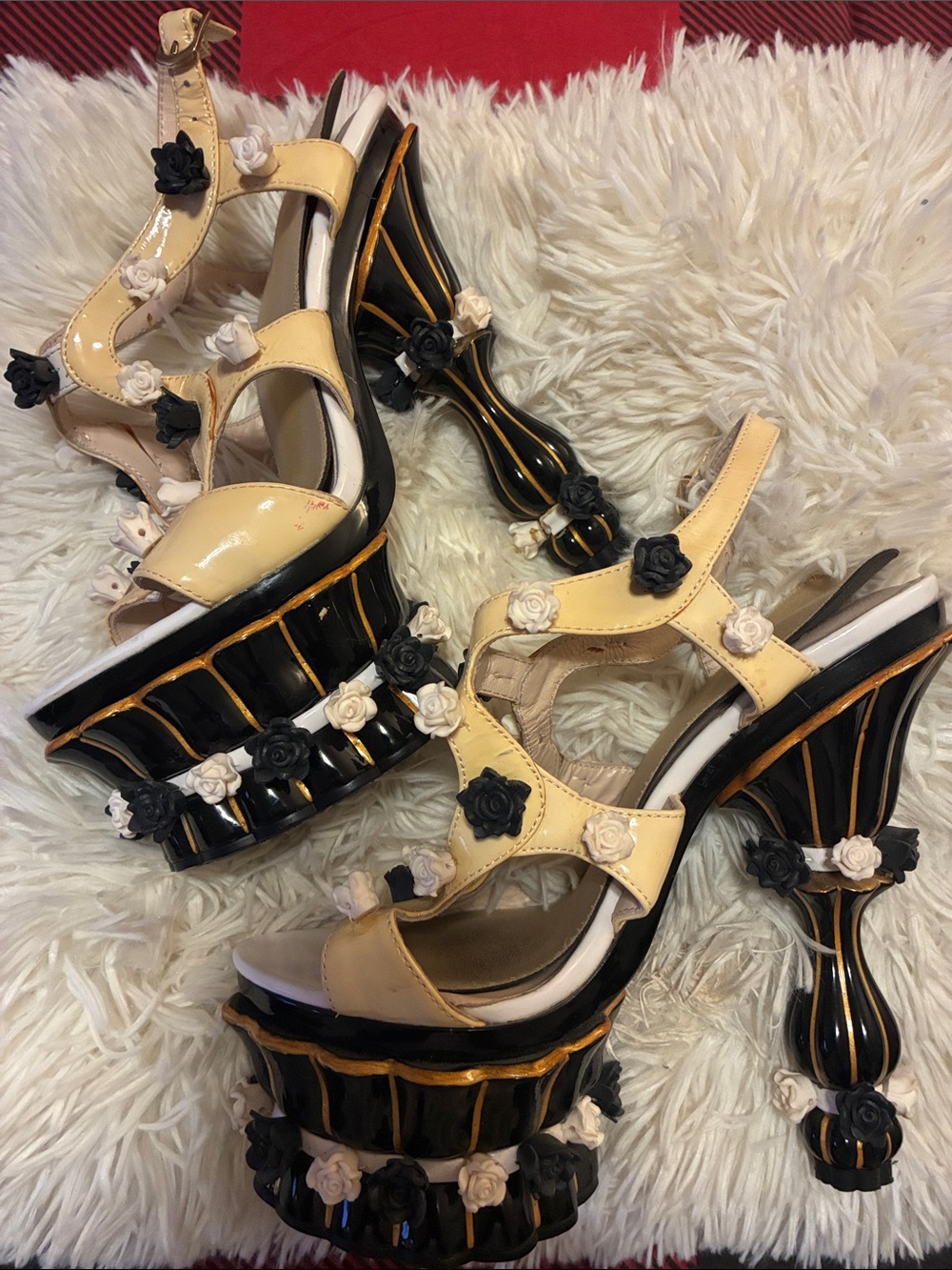Sculpted Platform Heels Black and Cream Floral Accents Halloween cosplay 6